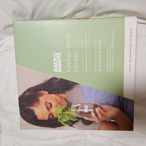 Back To The Roots Basil and Mint Kit